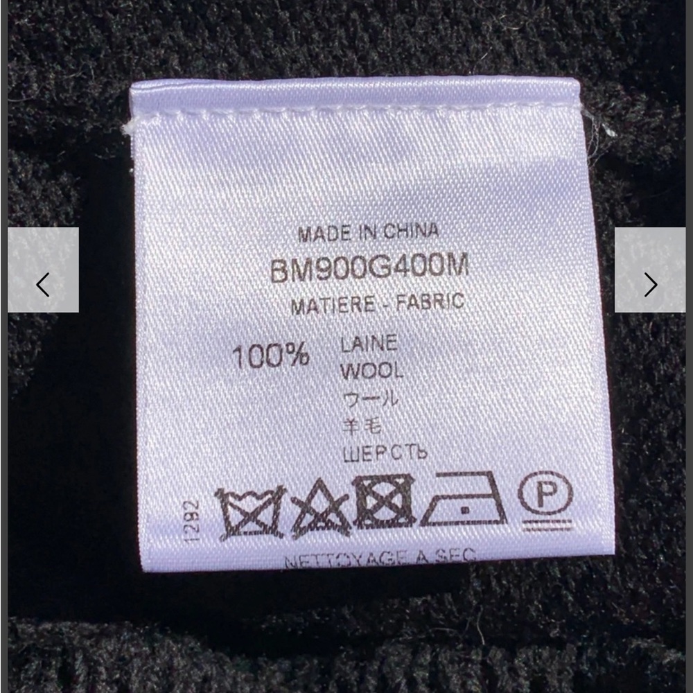 *Authentic* Wool Logo Intarsia Knit Sweater - Picture 2 of 4